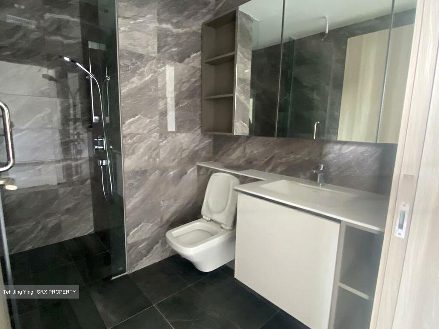 Sengkang Grand Residences (D19), Apartment #466476251